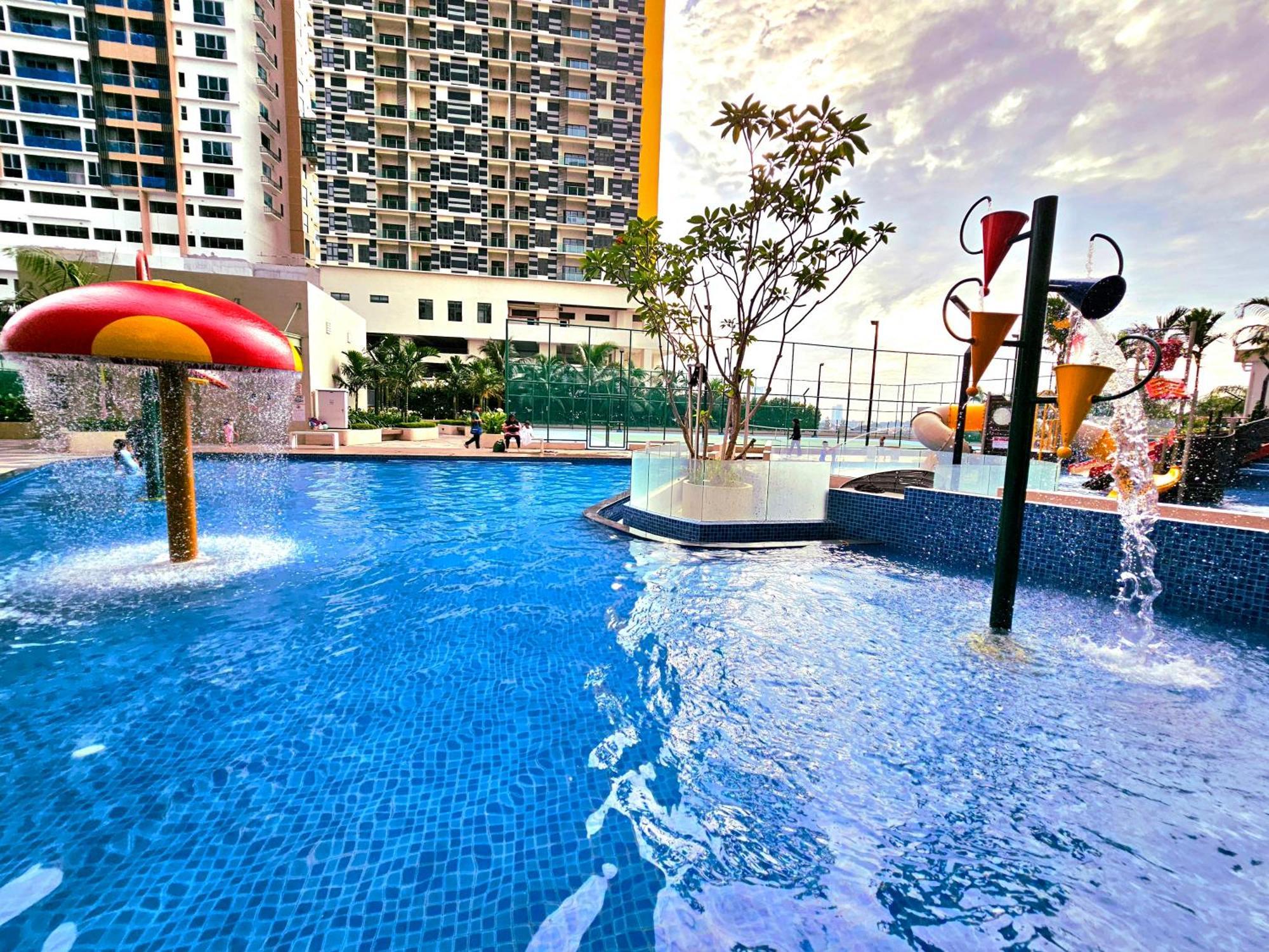 Bali Residence Waterpark Executive Suites Melaka By Ggm Zewnętrze zdjęcie